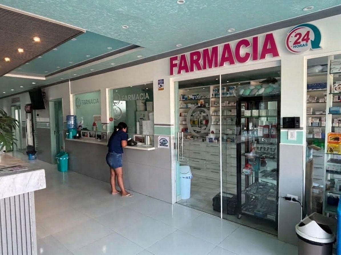 Farmacia de la Clínica Cristo Redentor
